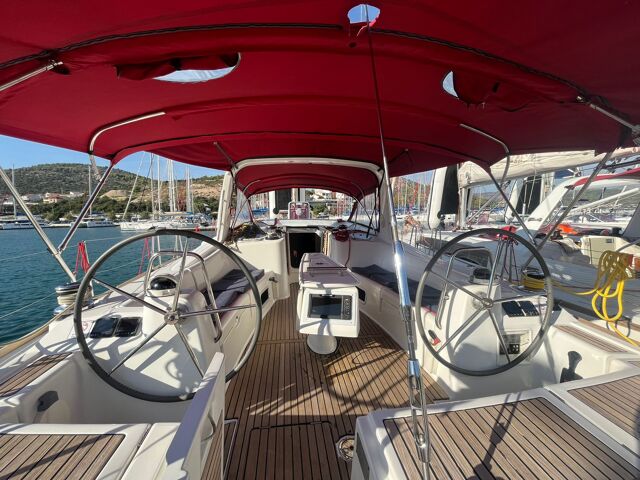 Oceanis 50 Family - 5 + 1 cab. La Stella